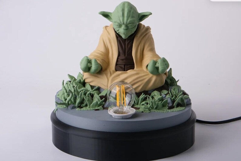 Yoda Jedi Master Table Lamp – Fantasy Desk Lamp