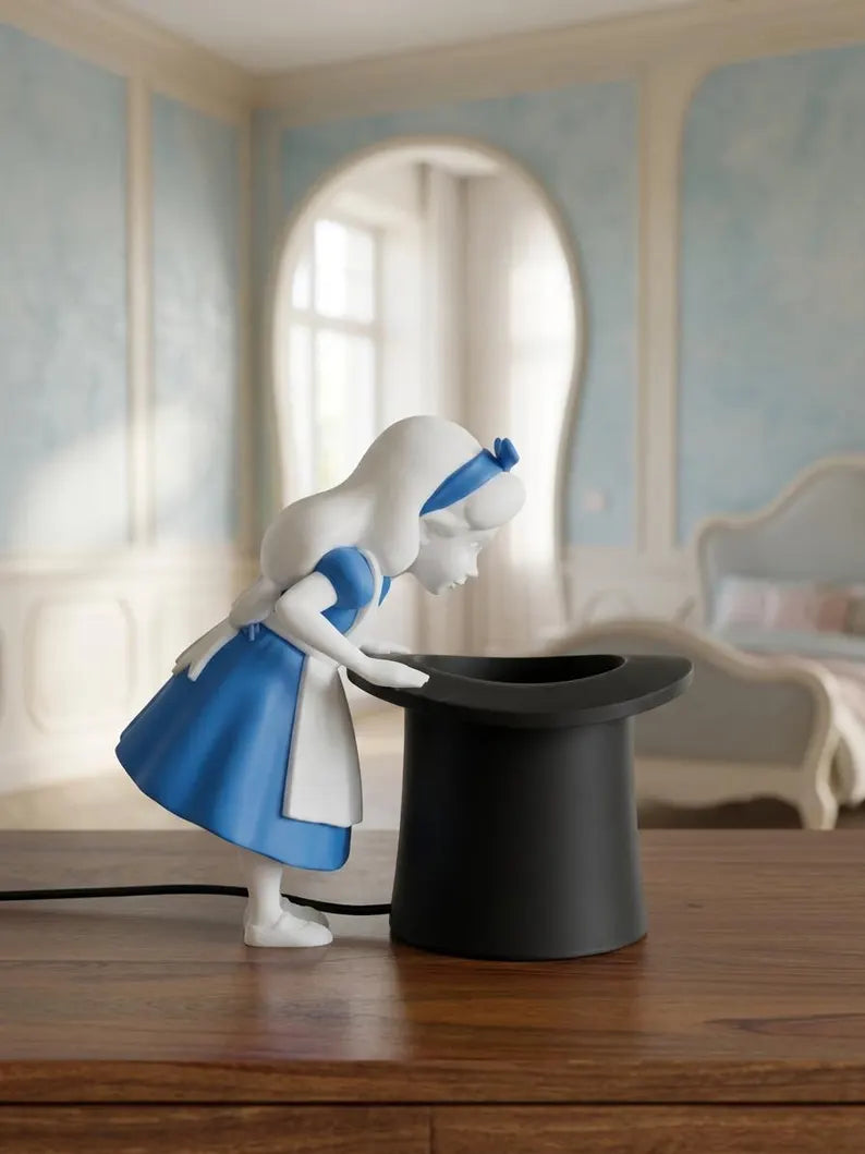 Wonderland Magic Hat Table Lamp – Storybook Fantasy Desk Light